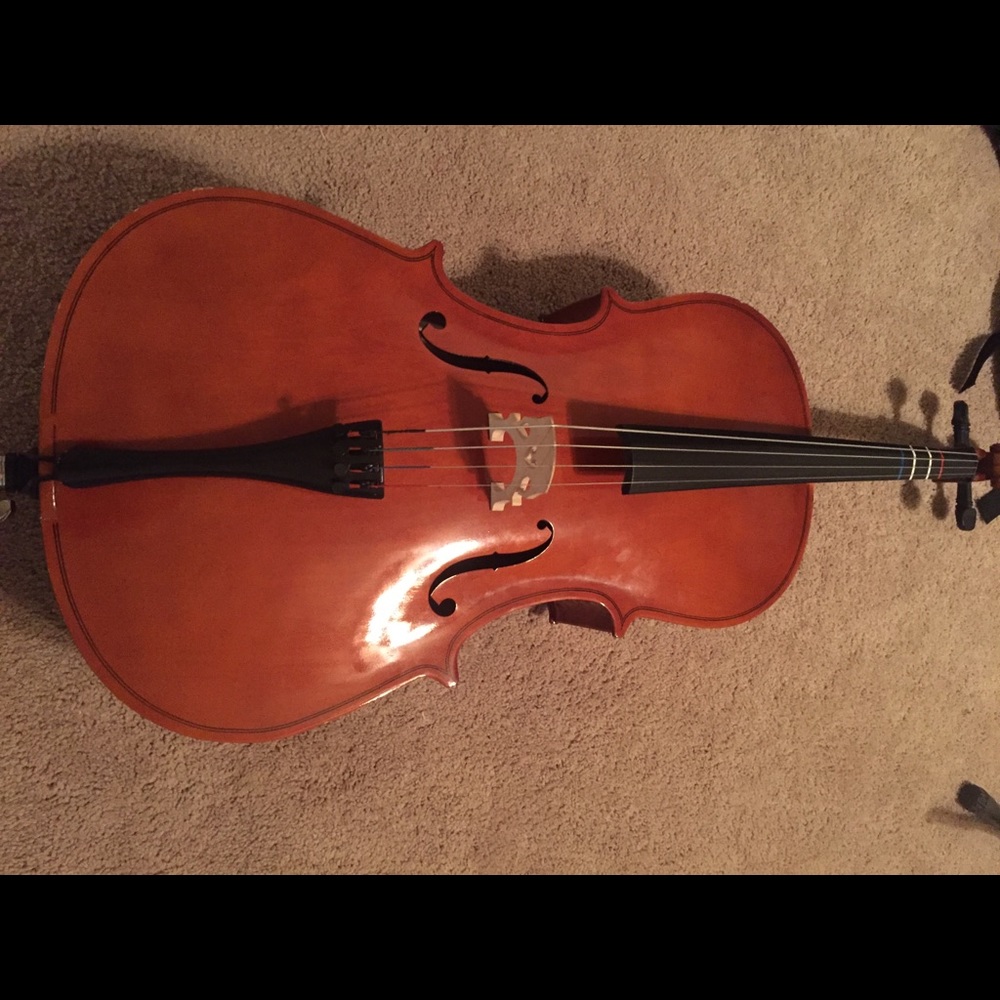 1/2 size cello